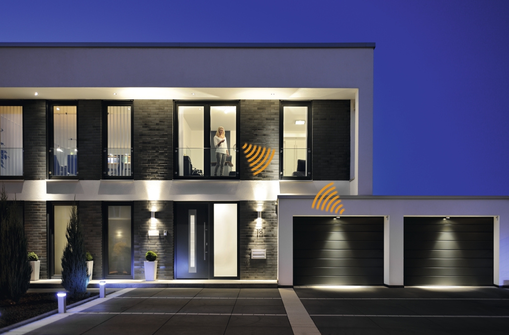 Tor antrieb mit fernsteuerung